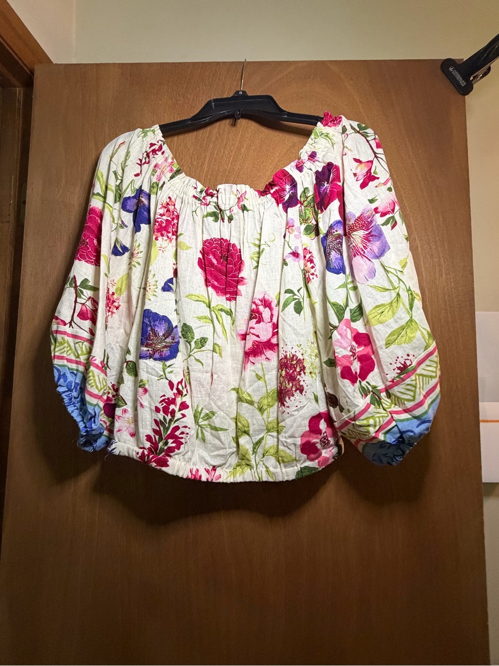 Christian Siriano White Off-Shoulder Blouse with Pink & Green Floral Print MED - Picture 2 of 5